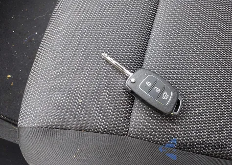 2017 Kia Forte Lx from USA, damaged, VIN 3KPFK4A74HE128722